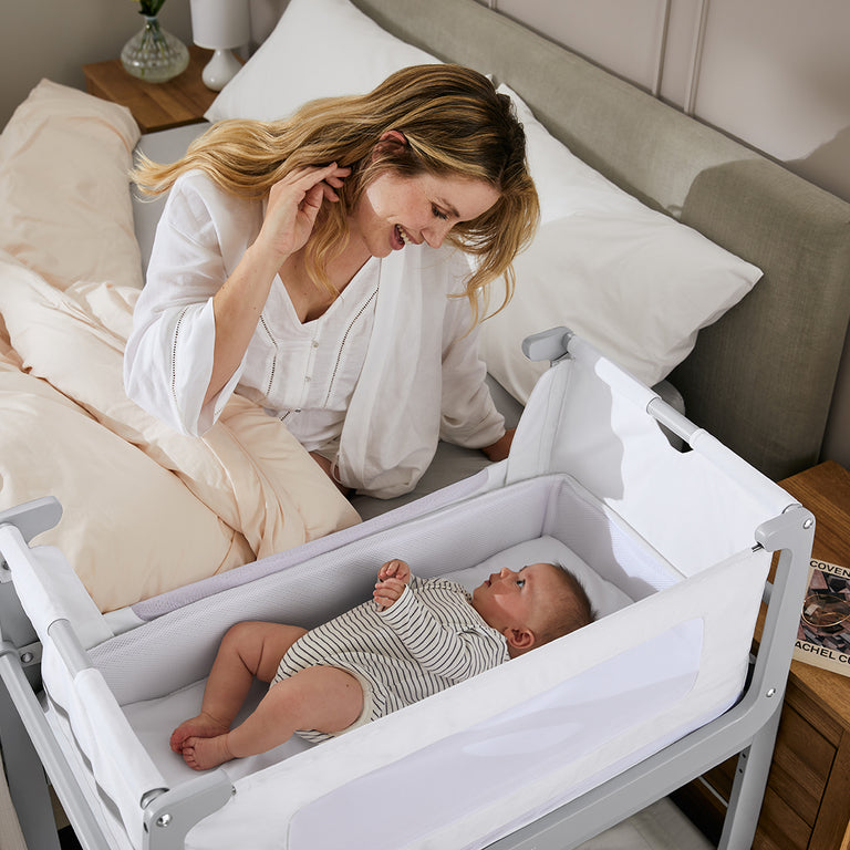 SnuzPod4 Bedside Bassinet Dove Gray