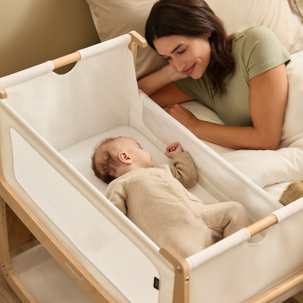 SnuzPod5 Bedside Bassinet Natural