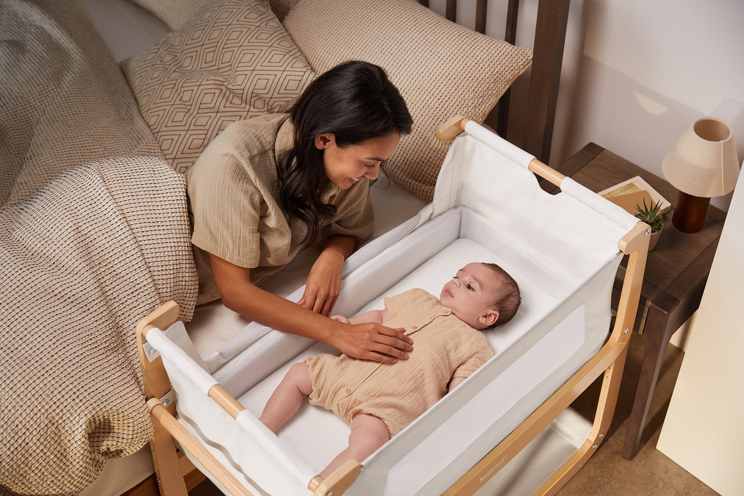 The 5 Signs Your Baby is Ready to Move Out of Their Bassinet