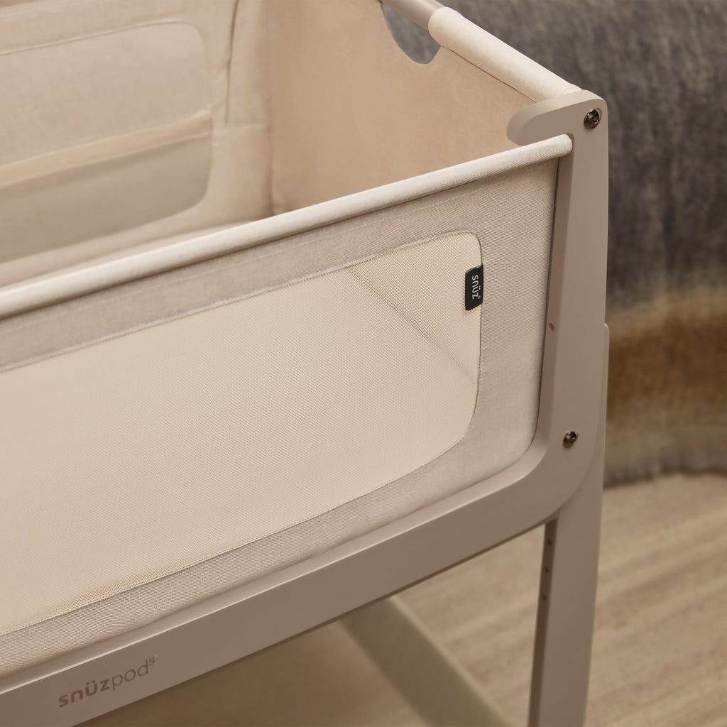 SnuzPod5 Bedside Bassinet Mocha