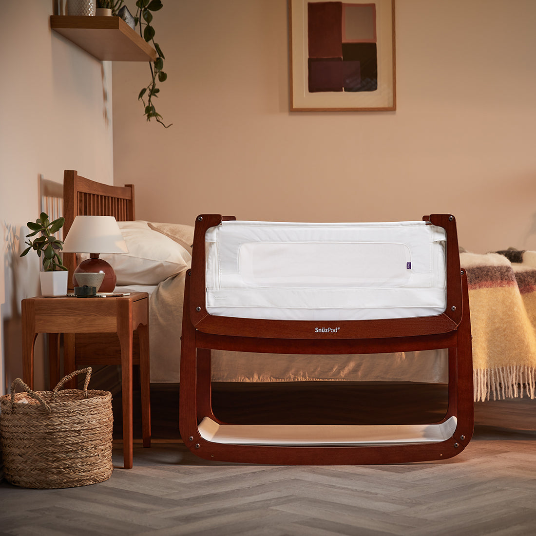 SnuzPod4 Bedside Bassinet Espresso