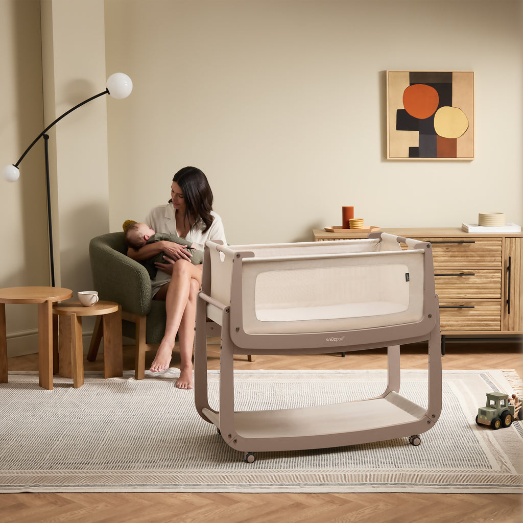 SnuzPod5 Bedside Bassinet Mocha