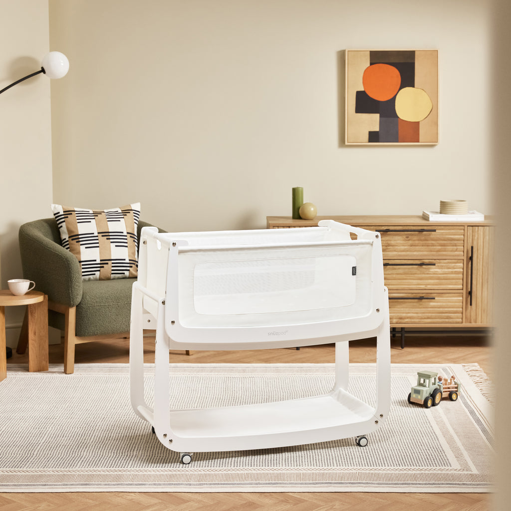 SnuzPod5 Bedside Bassinet White
