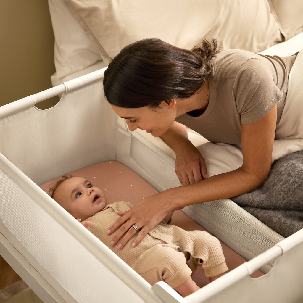 SnuzPod5 Bedside Bassinet Cashmere